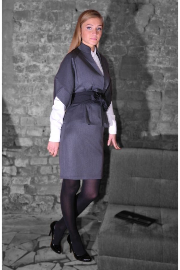 grafitowy-zakiet-kimono-la-belleza_damskie-net-14369-a3 grafitowy-zakiet-kimono-la-belleza_damskie-net-14369-a3
